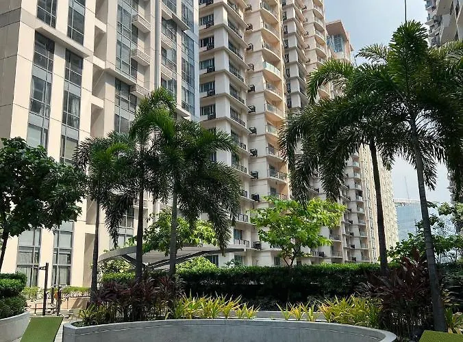Apartment 1br At Viceroy Mckinley Taguig Manila