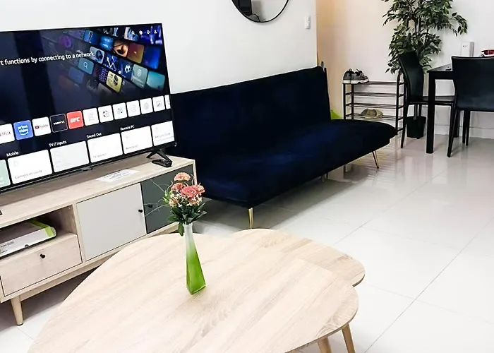 Apartment 1br At Viceroy Mckinley Taguig *